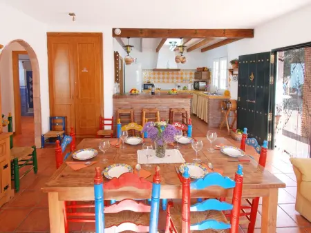 Schönes Landhaus mit Pool, Klimaanlage, Privatsphäre. - Photo 22