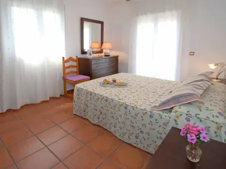 Schönes Landhaus mit Pool, Klimaanlage, Privatsphäre. - Photo 29
