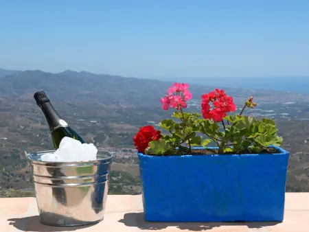 in Comares mit Offenem Kamin, Maison 6 personnes à Comares - Photo 8