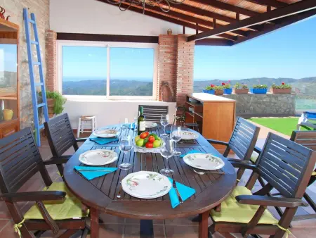 in Comares mit Offenem Kamin, Maison 6 personnes à Comares - Photo 9