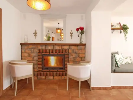 in Comares mit Offenem Kamin, Maison 6 personnes à Comares - Photo 14