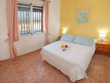 Finca auf einem eingezäunten Grundstück, Maison 6 personnes à Comares - Photo 23