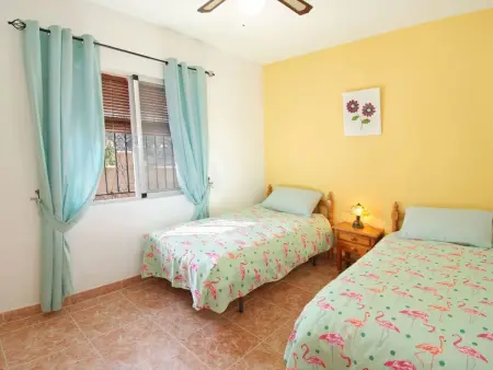 Finca auf einem eingezäunten Grundstück, Maison 6 personnes à Comares - Photo 25