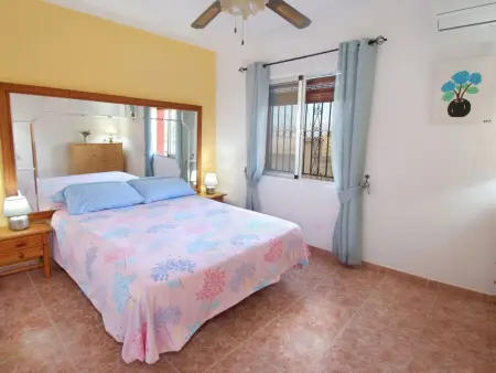 Finca auf einem eingezäunten Grundstück, Maison 6 personnes à Comares - Photo 28