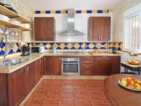 Ganzes Haus in Comares mit abschließbarem Parkplatz - Photo 16
