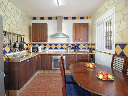 Ganzes Haus in Comares mit abschließbarem Parkplatz - Photo 17