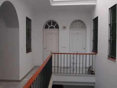 Appartement avec 3 balcons dans le quartier Triana, Séville - Photo 1