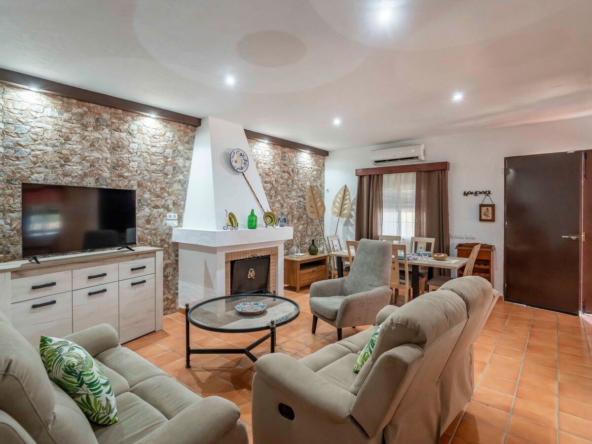 Casa Rural Buhaira – maison avec piscine salée 11×5 m, La Puebla de Cazalla - Photo 9