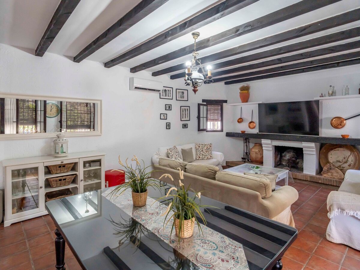 Maison de style mauresque à La Puebla de Cazalla, piscine 15 x 6 m - Photo 9