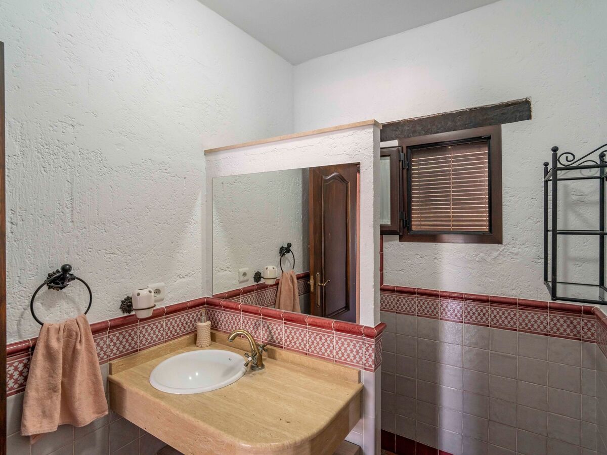 Maison de style mauresque à La Puebla de Cazalla, piscine 15 x 6 m - Photo 22