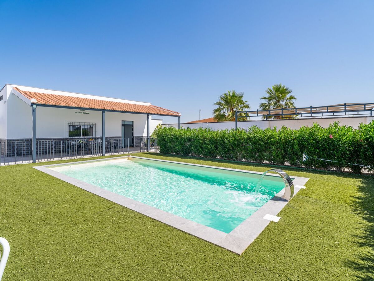 Casa Rural Villa Gordito – piscine à sel et cascade, La Lantejuela - Photo 1