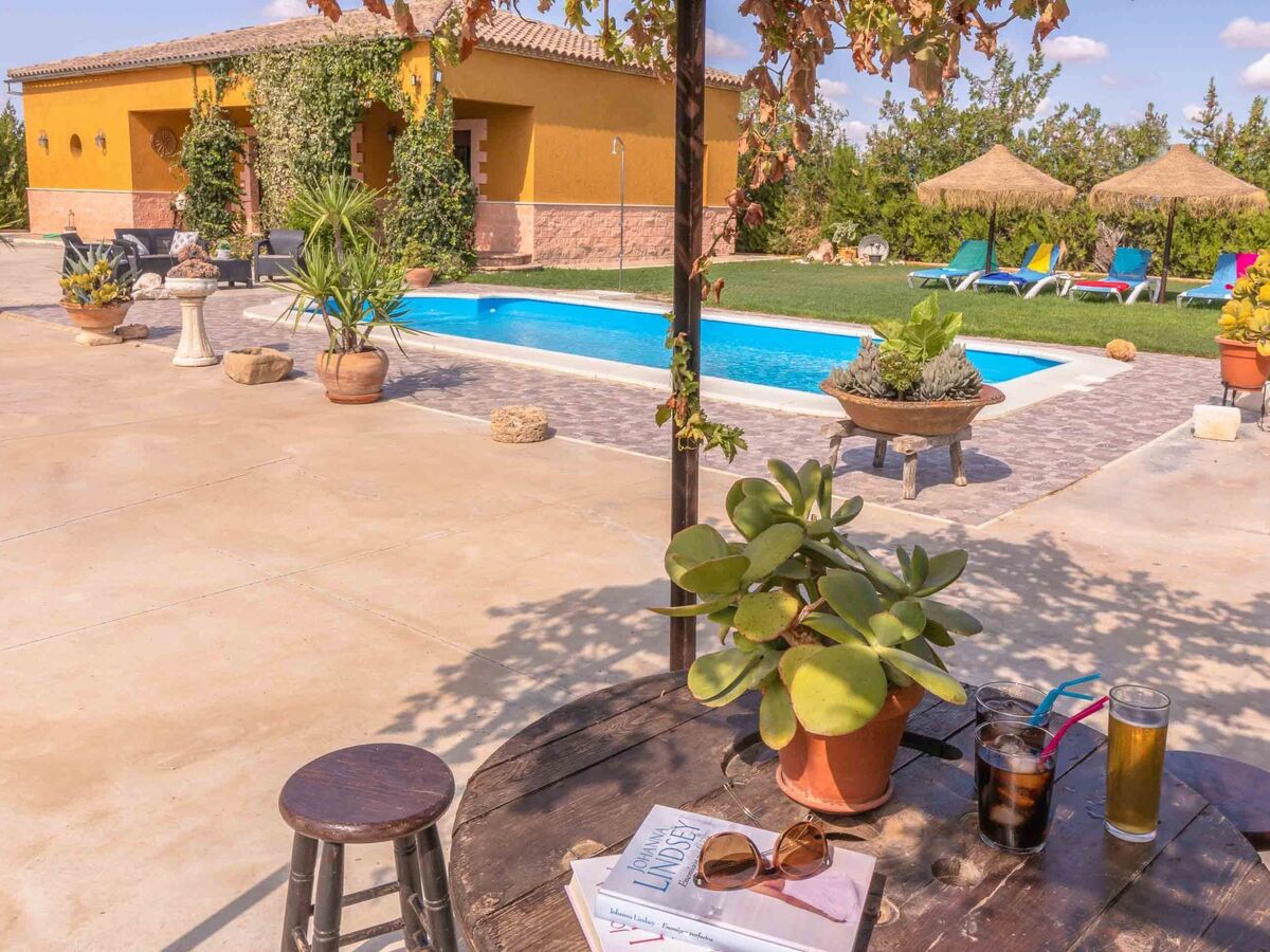 Villa Lucrecia Landhaus – Maison avec piscine privée 9x4 m, campagne sévillane - Photo 7