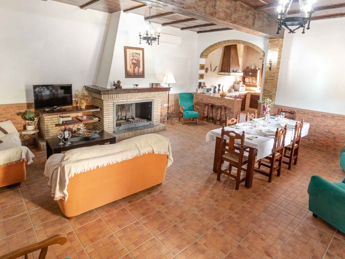 Villa Lucrecia Landhaus – Maison avec piscine privée 9x4 m, campagne sévillane - Photo 18