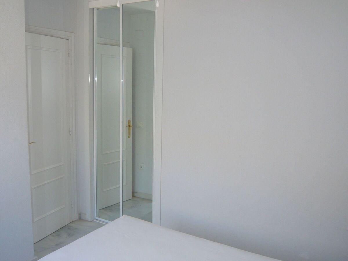 Appartement Torrox Costa, plage à 10 m, vue mer et piscine olympique - Photo 10