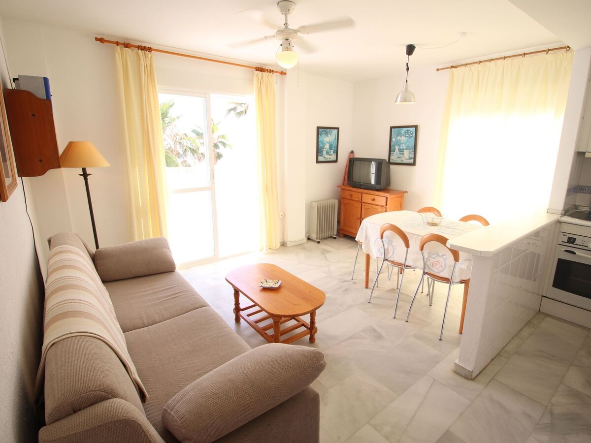Appartement à 10 m de la plage à Torrox Costa, vue mer - Photo 5
