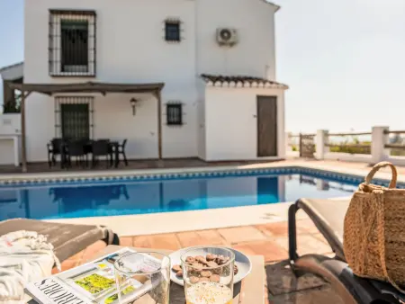 Maison avec piscine privée, vue lac et sierra à Los Romanes : photo 6