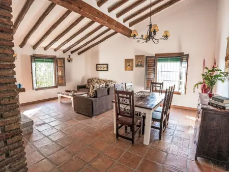 Maison avec piscine privée, vue lac et sierra à Los Romanes : photo 12