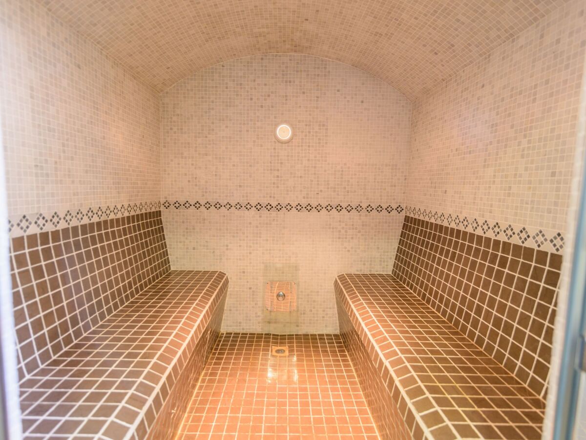 Maison 20 pers. à Los Romanes – spa, sauna et jacuzzi extérieur - Photo 31