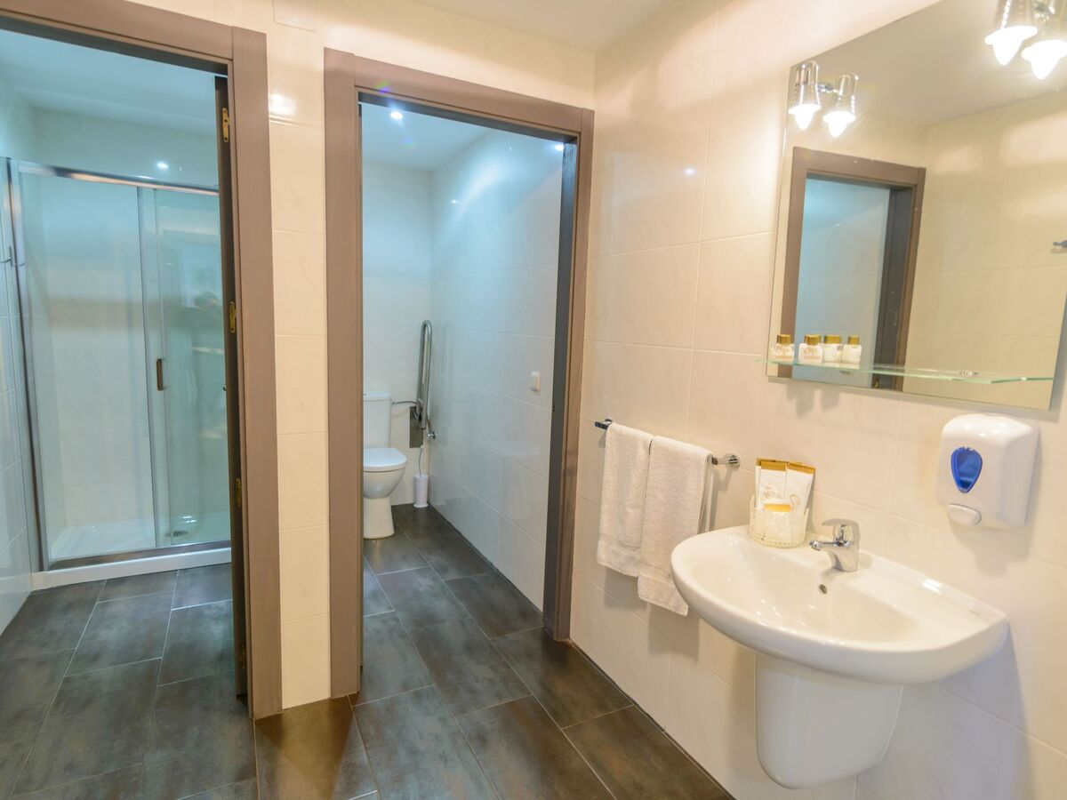 Maison 20 pers. à Los Romanes – spa, sauna et jacuzzi extérieur - Photo 33