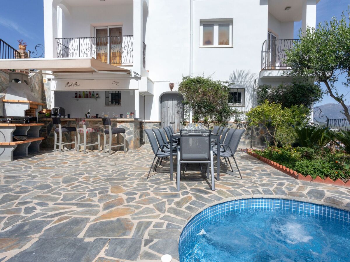 Maison 20 pers. à Los Romanes – spa, sauna et jacuzzi extérieur - Photo 34