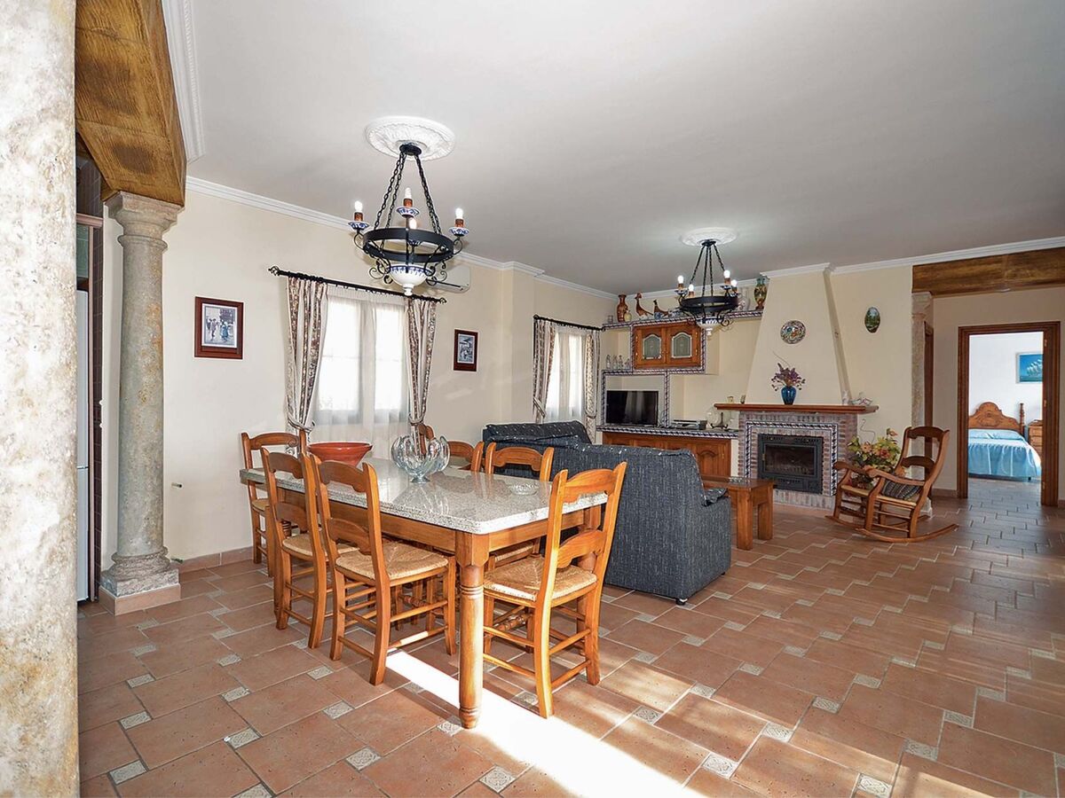 Villa Pedregal – Maison 3 chambres, piscine privée, vue montagne - Photo 11