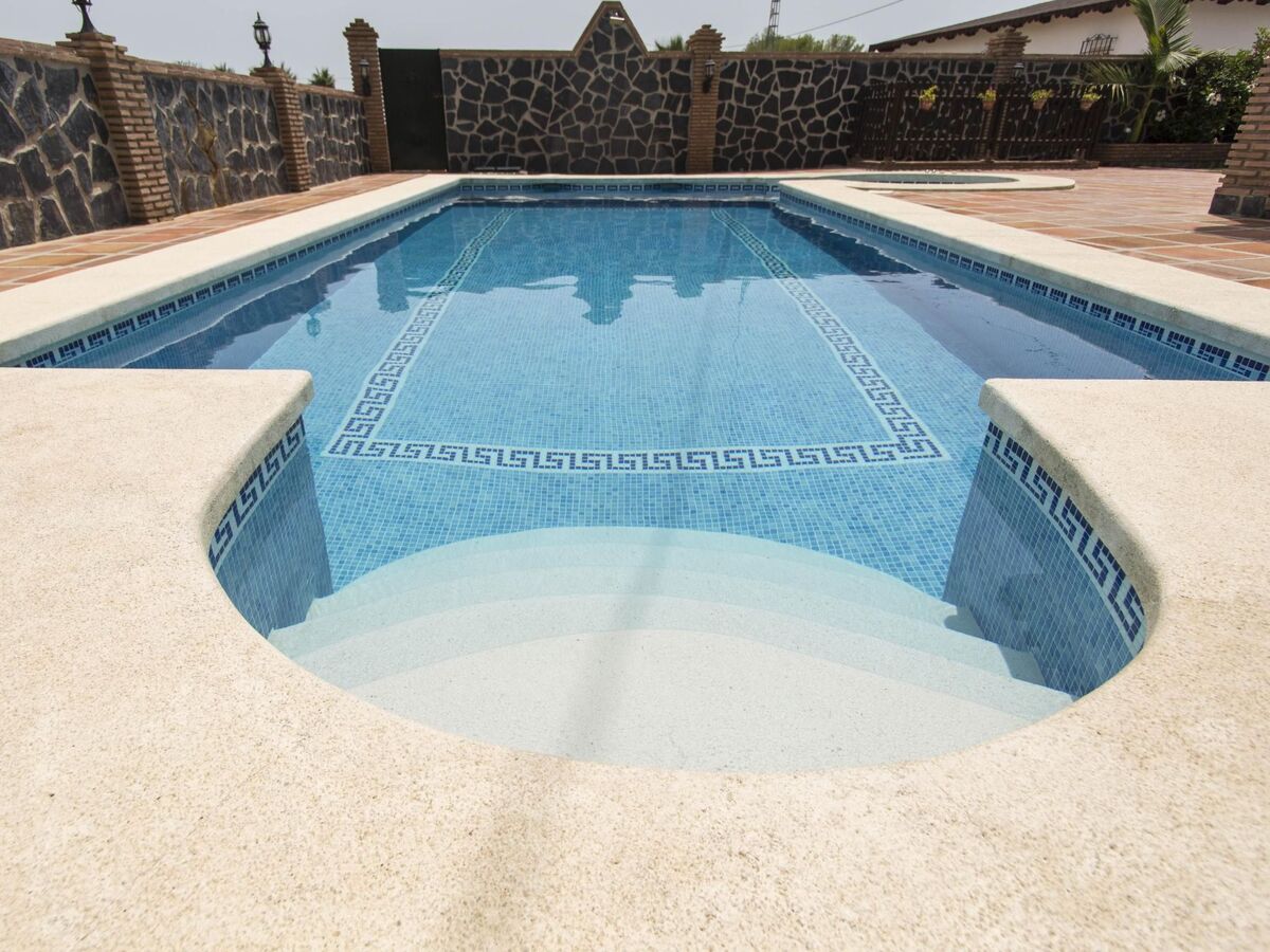 Angelyn, maison 3 chambres avec jacuzzi à Frigiliana - Photo 18
