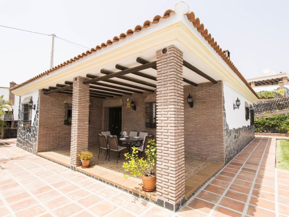 Angelyn, maison 3 chambres avec jacuzzi à Frigiliana - Photo 22