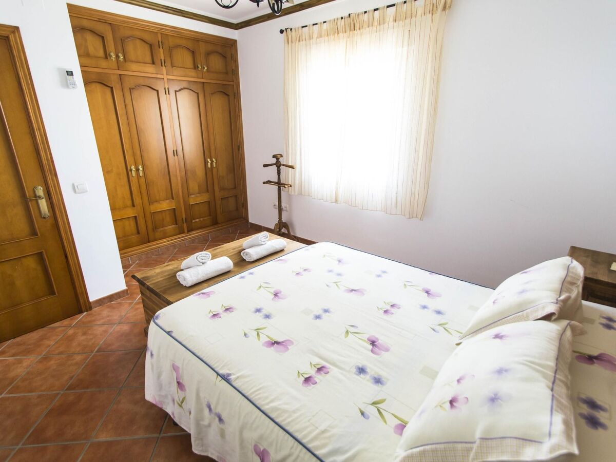 Angelyn, maison 3 chambres avec jacuzzi à Frigiliana - Photo 37