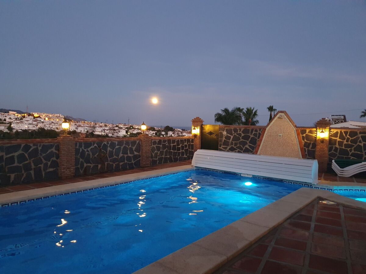 Angelyn, maison 3 chambres avec jacuzzi à Frigiliana - Photo 48