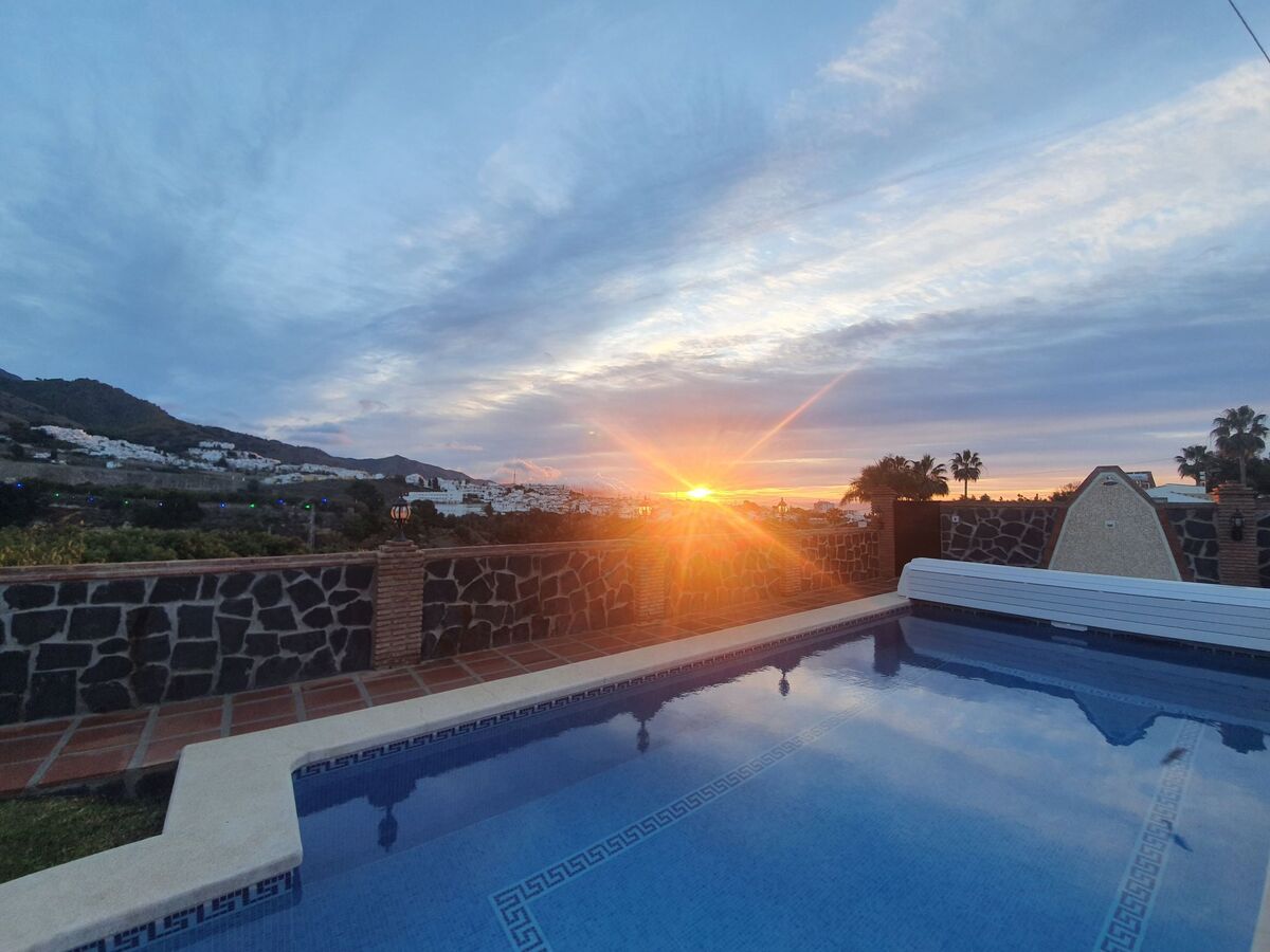 Angelyn, maison 3 chambres avec jacuzzi à Frigiliana - Photo 54