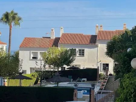 Location maison à Rincón de la Victoria, Villa Casa Mar y Sol mit Gemeinschaftspool