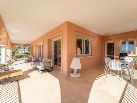 Luxuriöse Villa mit beheiztem Pool und Whirlpool - Photo 20