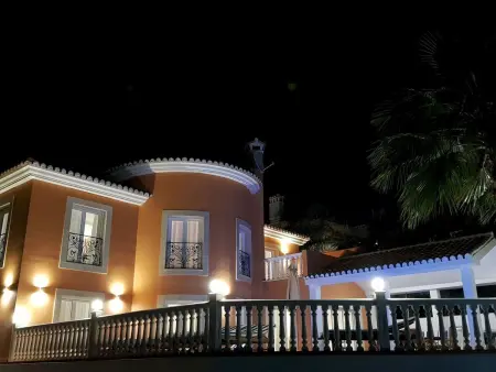 Ferienvilla mit Jacuzzi, Maison 8 personnes à Mijas Costa - Photo 10