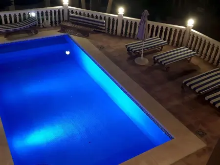 Ferienvilla mit Jacuzzi, Maison 8 personnes à Mijas Costa - Photo 11