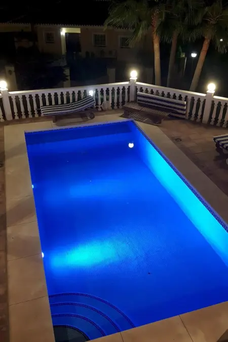 Ferienvilla mit Jacuzzi, Maison 8 personnes à Mijas Costa - Photo 13
