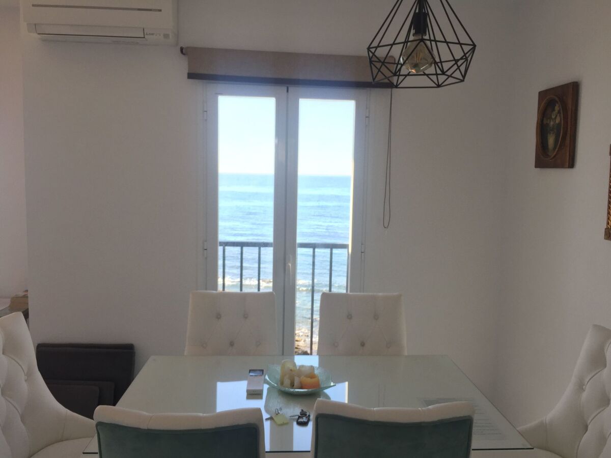 Appartement face mer à Mijas Costa, terrasse meublée - Photo 5