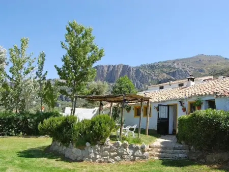 Location maison à Málaga   Alfarnatejo, Cortijo Pulgarín Bajo - El Mirador