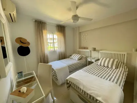 Appartement 2 chambres avec Wi-Fi à Calahonda : photo 3