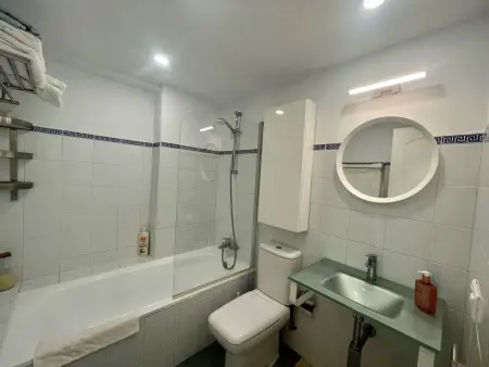 Appartement 2 chambres avec Wi-Fi à Calahonda : photo 6