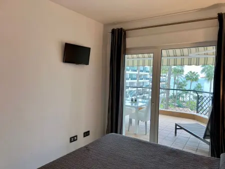 Appartement vue mer à Calahonda, terrasse 18m² : photo 16