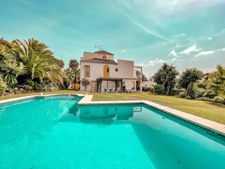 Schöne Villa, großer Pool und Garten, Location Maison 10 personnes à Marbella - Photo 1