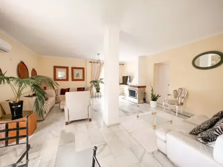 Schöne Villa, großer Pool und Garten, Location Maison 10 personnes à Marbella - Photo 5