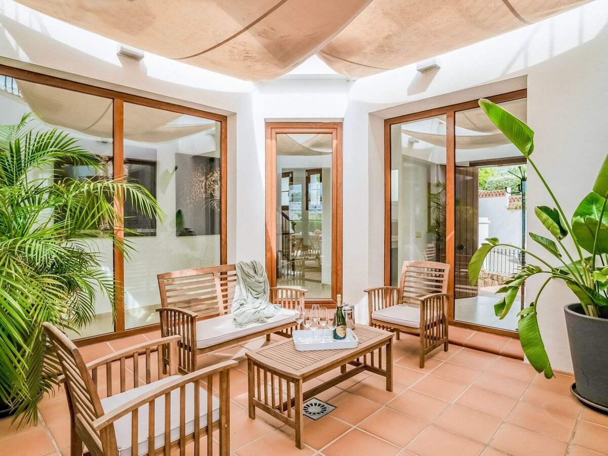 Villa La Resina – 14 pers., piscine chauffée et terrasse mer - Photo 8
