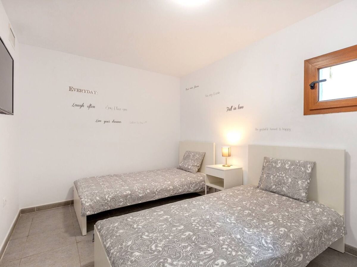 Villa La Resina – 14 pers., piscine chauffée et terrasse mer - Photo 31
