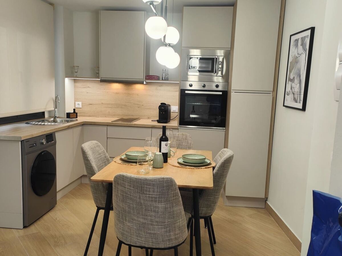 Appartement rénové avec bain à remous, cœur d'Ubrique - Photo 8