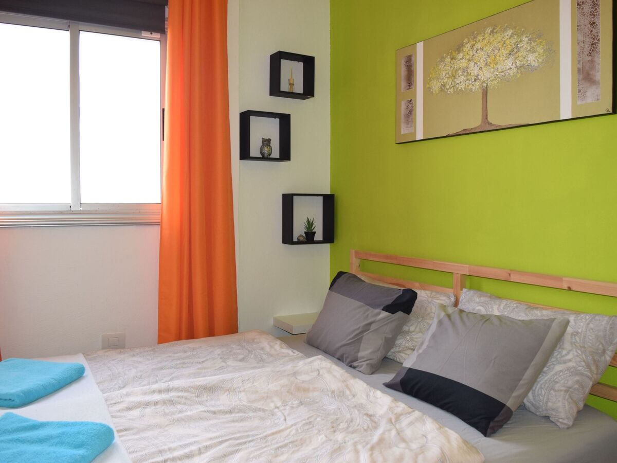 Appartement 6 pers., 50 m de la plage à La Caleta - Photo 8