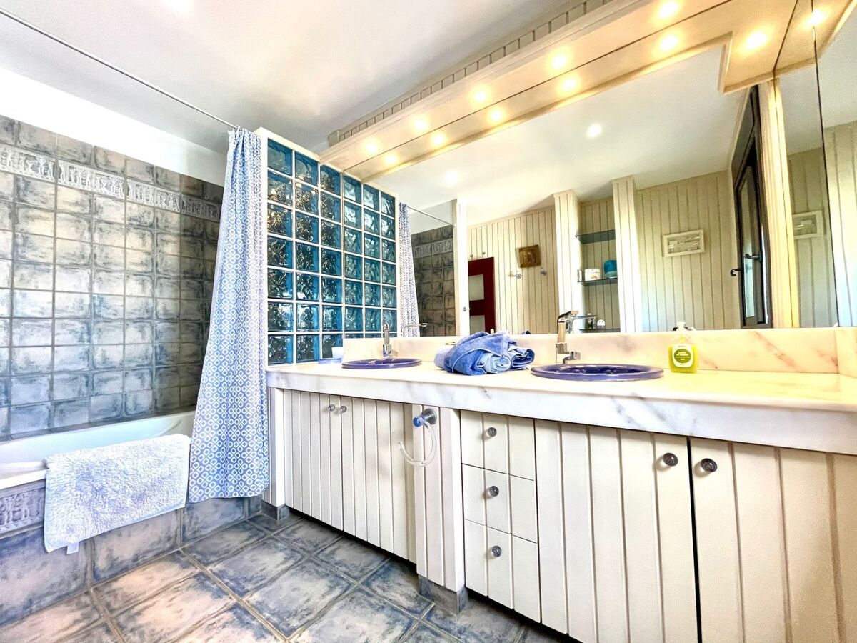 Villa Anais Luxury – piscine chauffée privée, vue mer, Armeñime - Photo 53