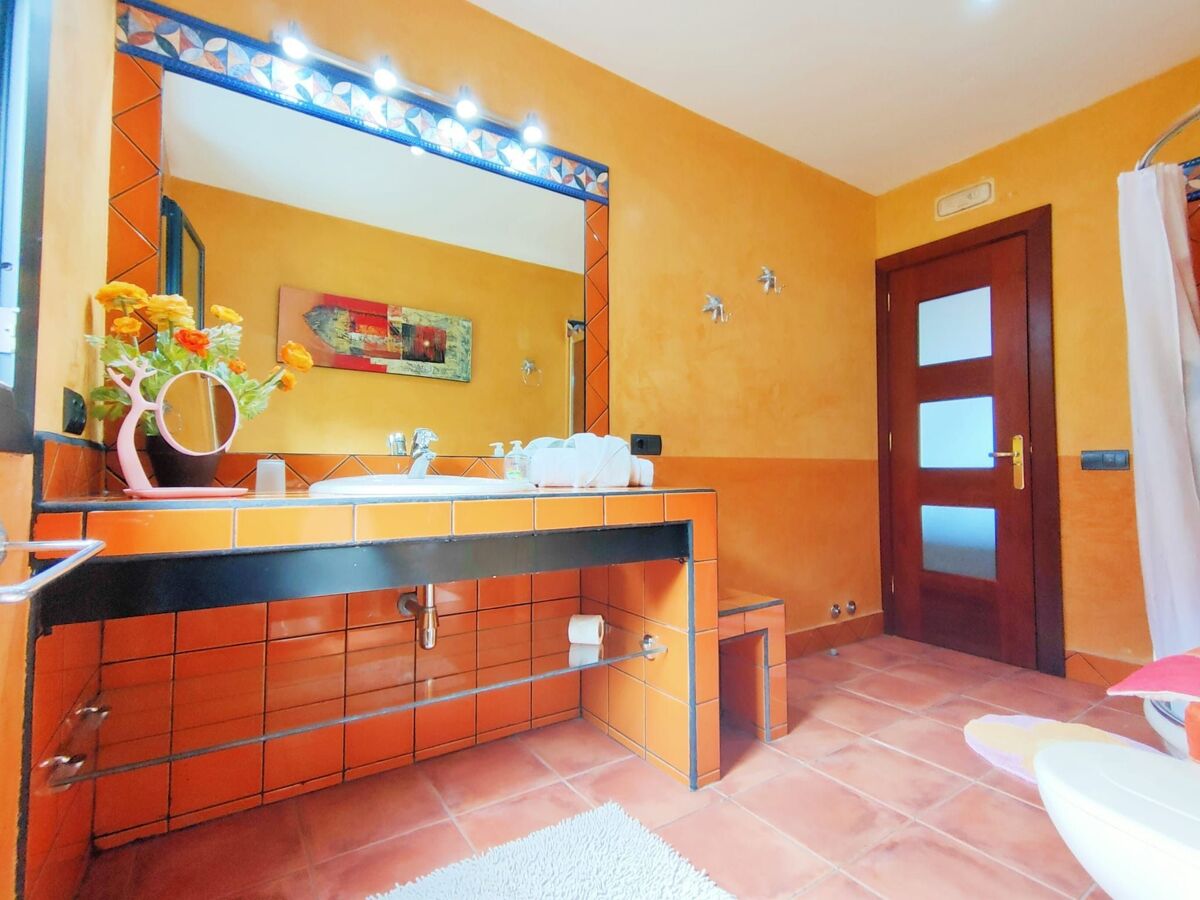 Villa Anais Luxury – piscine chauffée privée, vue mer, Armeñime - Photo 58