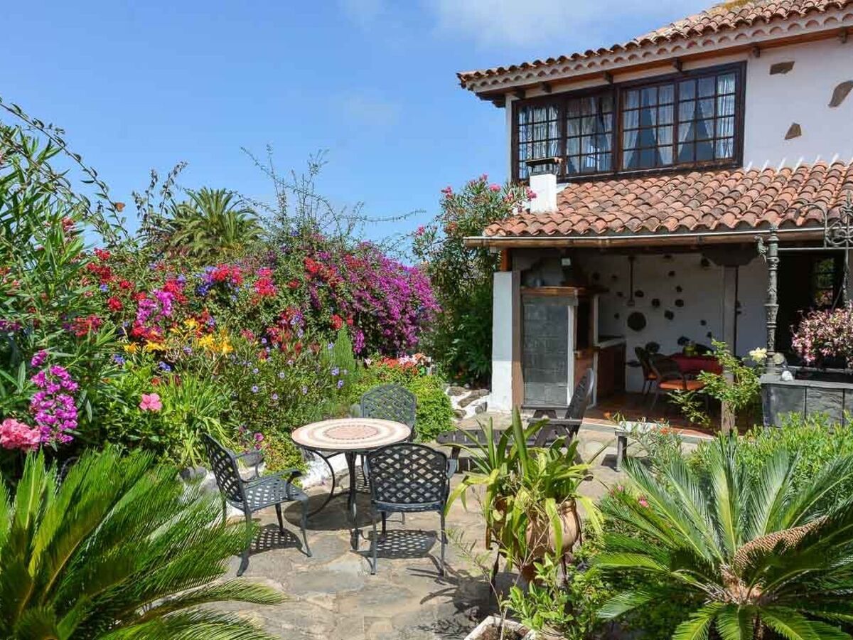 Maison rénovée dans une finca de 1750, piscine privée, vue Teide - Photo 1