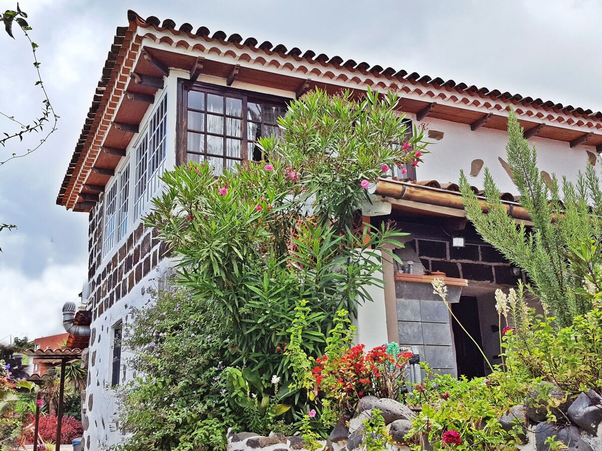 Maison rénovée dans une finca de 1750, piscine privée, vue Teide - Photo 30